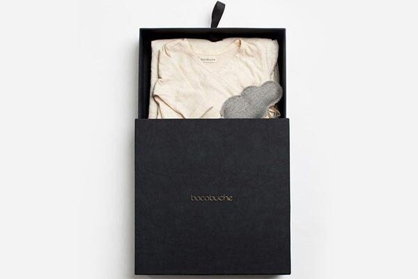 Custom Luxury Apparel Boxes for Premium Brand Packaging