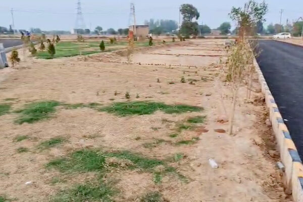 Plot Near Jewar Airport