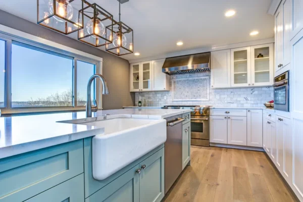 What Design Trends Are Popular for Kitchen Renovations in Muskoka Homes?